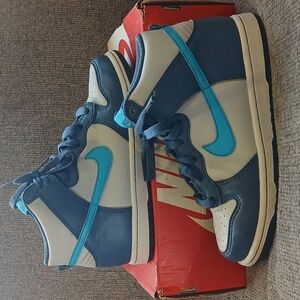 Nike Dunk High GS Light Bone Diffused Blue Size 2 Y